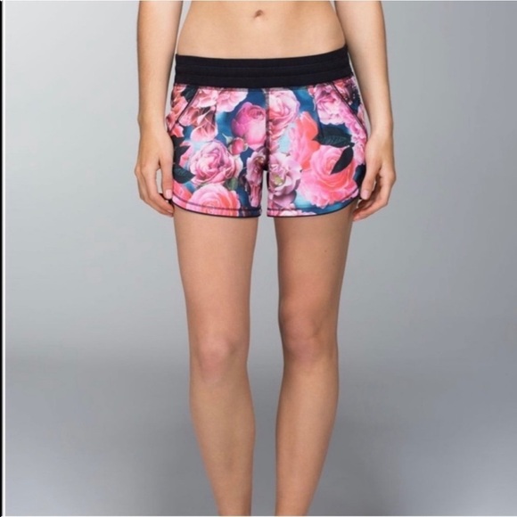 Lululemon Free Reign Short Secret Garden 4-way Stretch Pink Rose Floral 4 - Picture 2 of 16